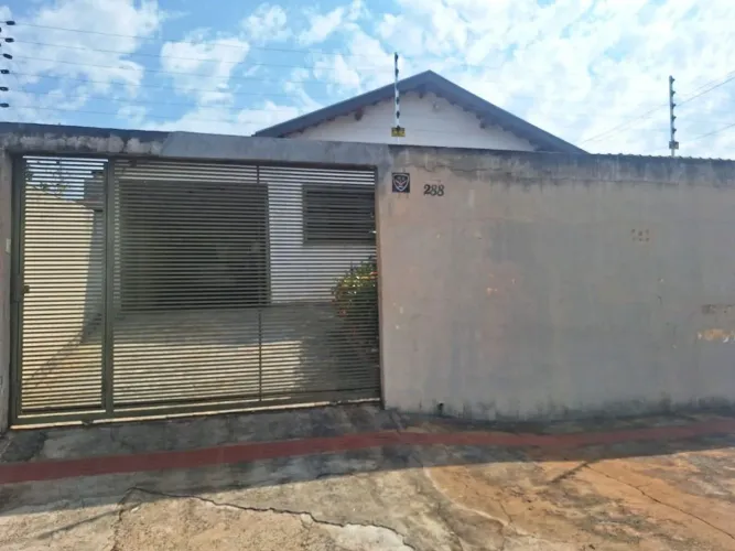 EXCELENTE CASA Á VENDA NO JARDIM TÓKIO !
