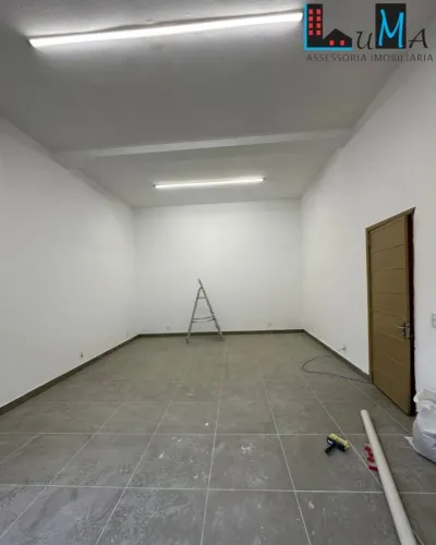 Salão comercial reformado para locação | 33 m² | Jardim Alfredo
