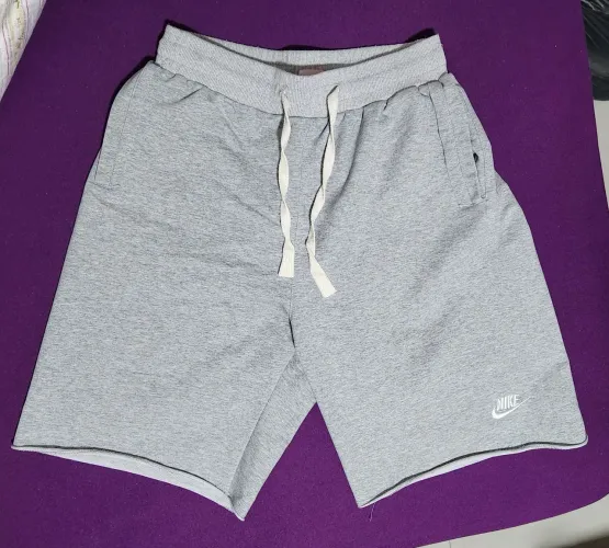 Short Nike e Umder Armour