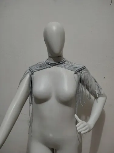 Ombreira de macramê prata