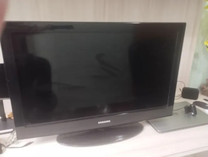 TV Samsung LCD 32 com defeito 
