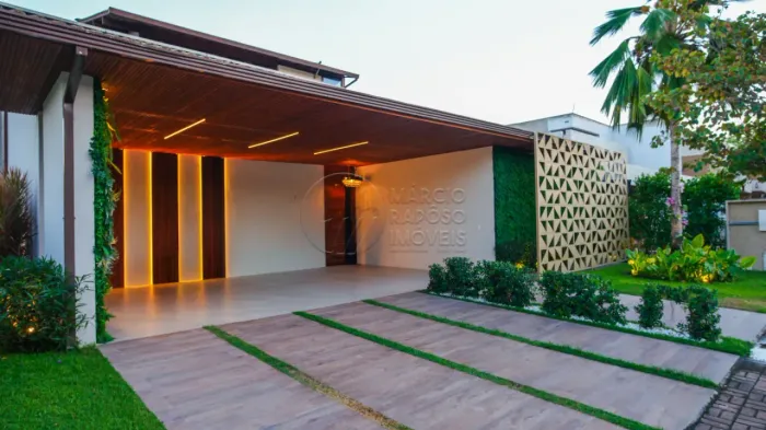 Casa Frente Mar de Alto Padrão à venda no Condomínio Morada da Garça
