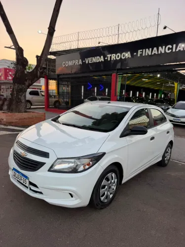 Chevrolet Onix JOY Hatch 1.0 8V Flex Mec. 4P 2019