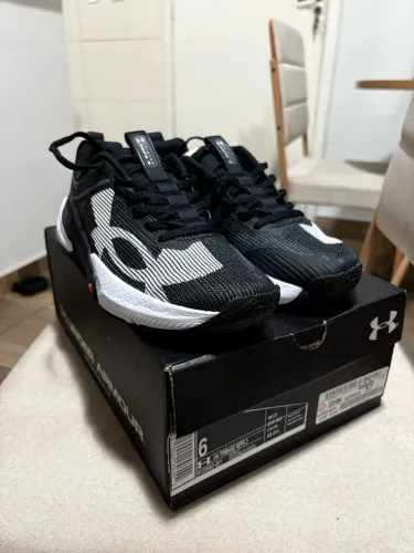 Under Armour Reps 3