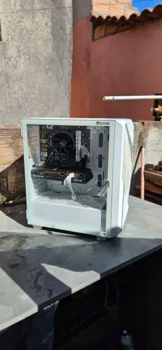 PC GAMER: RYZEN 5 500,A520 M-APRO,RX6650XT,16 MEMORIA RAM,