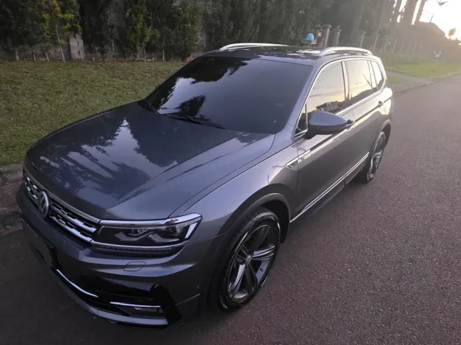 Volkswagen Tiguan Allspac R-line 350 TSI 2.0 4X4 2019