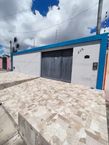 Casa com 2 quartos no bairro vida nova