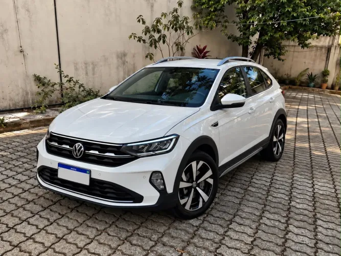 Volkswagen Nivus Highline 1.0 200 TSI Flex AUT 2023