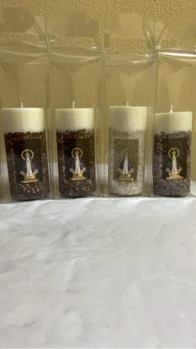 Velas oratórias  77,00 a unidade 