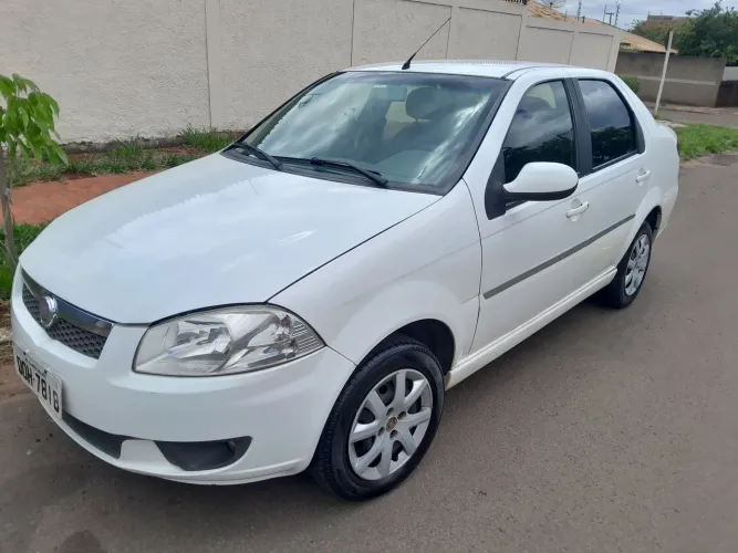 Fiat Siena EL 1.0 MPI Fire Flex 8V 4P 2014
