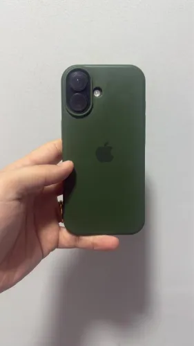 Vendo iPhone 16, com 256gb - cor black