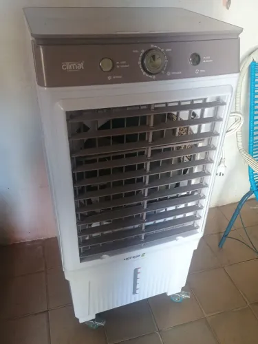 Vende se um climatizador Climat