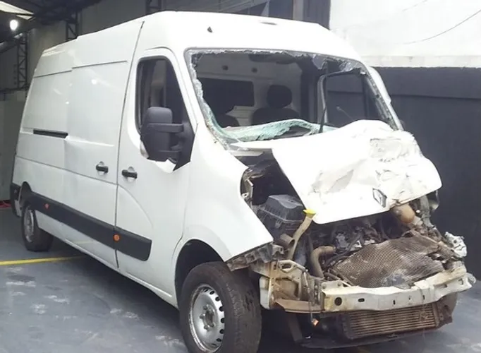Renault Master 2.3 Extra Furgão 16V Diesel 2014 (Para Venda de Peças) ´´Chama No Zap´´!