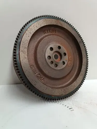 Volante Embreagem Motor Nissan March Versa 1.0 3c 2012/2019 - Usado/Original