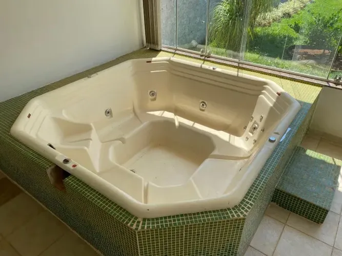 SPA - HIDRO - JACUZI - OFURÔ; de 8 lugares