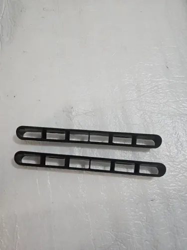 Ford cargo moldura difusor desembacador parabrisa nova original