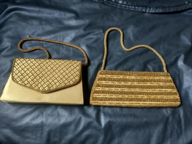 Bolsas de mão marca Bijoux Terner em ótimo estado