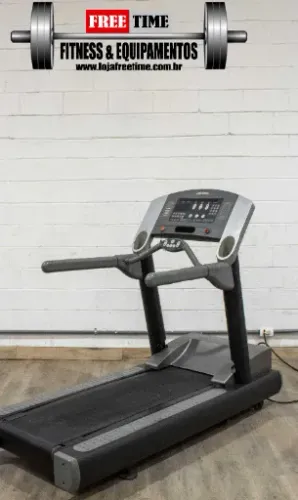 Esteira Life Fitness 93t black usado