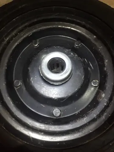 Roda Maciça 335x80 Com Rolamento de Rolete Capacidade 250kg