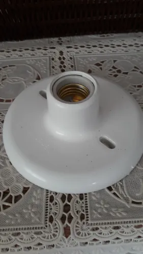 Kit 5 soquete de porcelana impecável