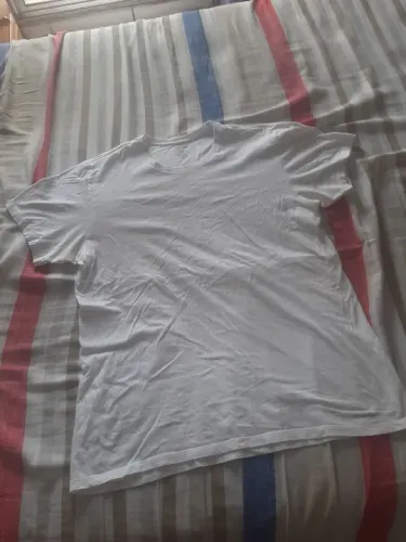 Camiseta Calvin Klein M