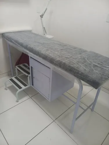 Maca e escada para maca