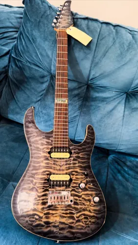 Guitarra Suhr Modern Custom carve top edição limitada