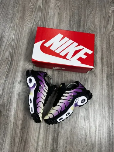 Nike Air Max TN Plus Masculino Branco C/Roxo Importado