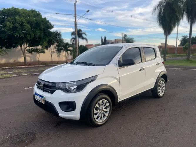 Fiat Mobi Like 1.0 Fire Flex 5P. 2023