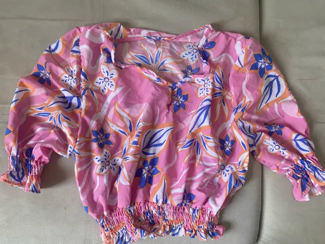 Cropped Floral