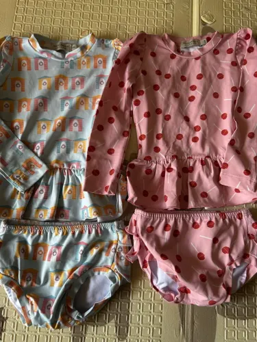 2 Conjuntos de biquíni infantil UV - tamanho 6 a 12 meses