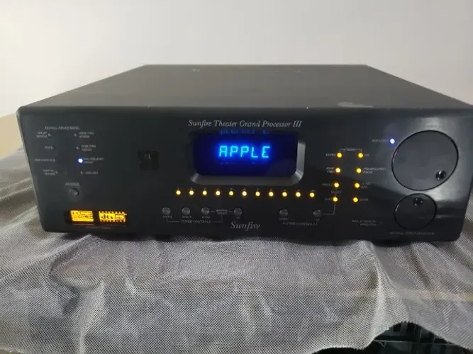 PROCESSADOR HI END SUNFIRE THEATER  GRAN PROCESSOR 3 usado (16) 
