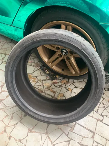 Pneu Yokohama Advan Fleva 205/40 R18 Bmw Audi Minicooper