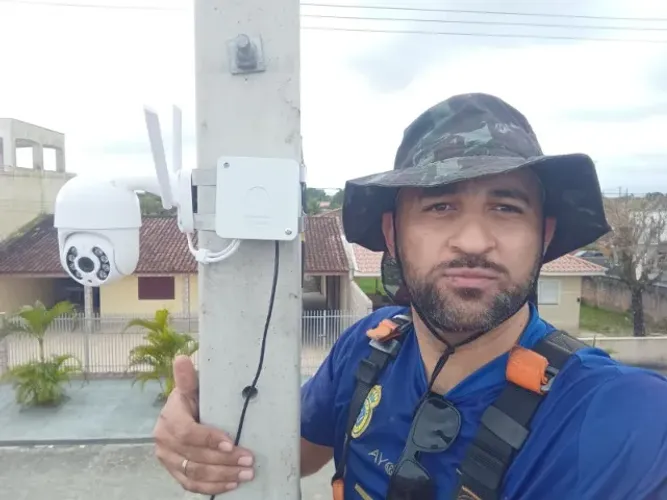 Câmera 360º Instalada no Poste, Imagem no Seu Celular Por R$350,00.