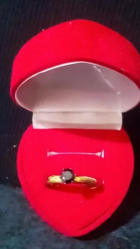 Anel de Diamante Preto foliado em ouro 18k