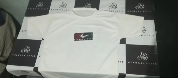 Camiseta Branca de poliéster ótimo em clima fresco 