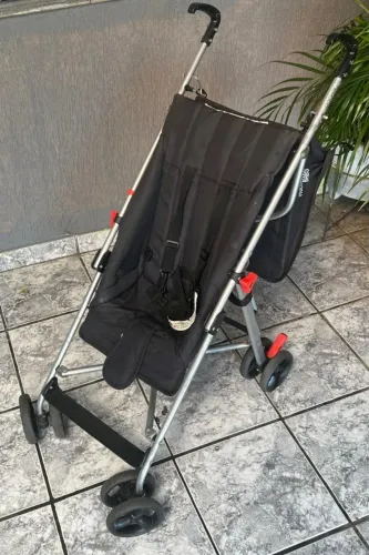 Carrinho de Bebê Pocket Multikids Guarda Chuva