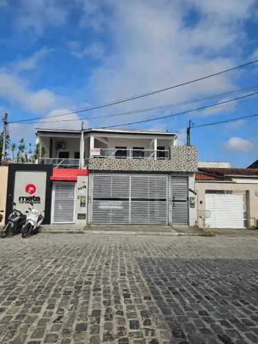 Vendo ou Alugo para ponto comercial Casa 3/4, duas cozinhas, centro, Alagoinhas-BA