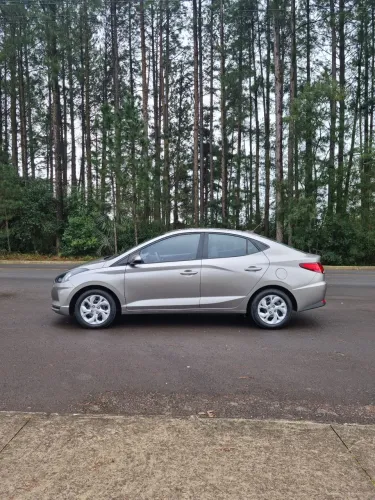 HB20S c/ Android/Apple car play de fábrica 