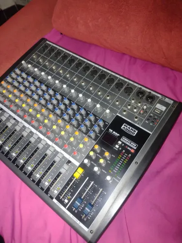 Mesa de Som com Bluetooth Mark Audio CMX12 USB