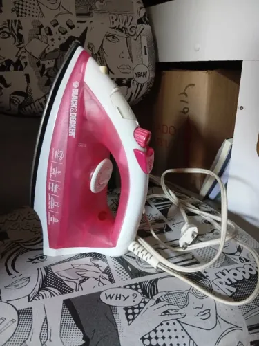 Ferro de passar roupas a vapor black e decker