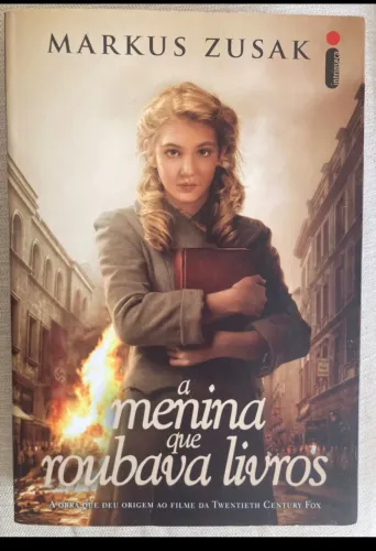 Livro A Menina que Roubava Livros, Autor Markus Zusak Editora Intrinseca