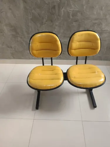 Cadeira de espera dupla plastificada