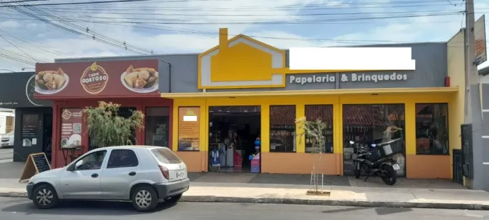 VENDO PONTO COMERCIAL PAPELARIA E BRINQUEDOS 100M²