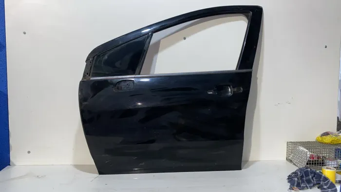 Porta dianteira esquerda Peugeot 408 2014 2015 2016