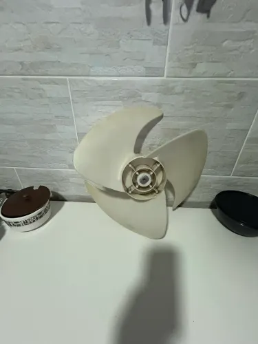 Hélice do motor da condensadora LG 12000 Inverter