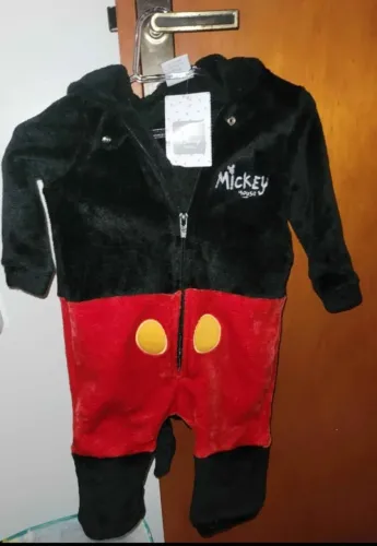 Kigurumi mickey, marca Fakini