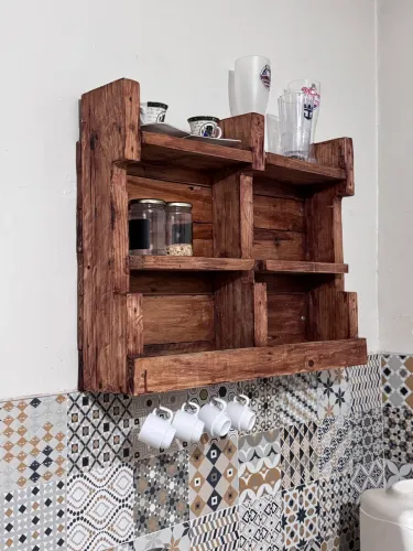 Prateleira em pallet