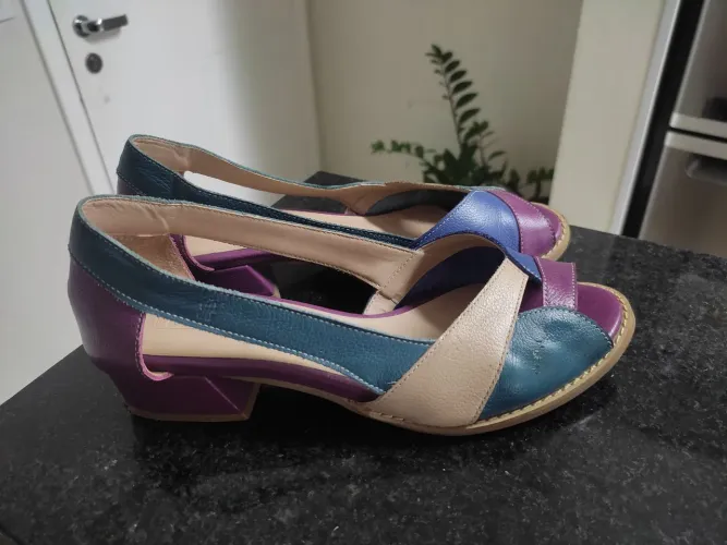 Sapato Peep Toe ENERGIA - Purple, Petróleo, Azul e Nude 