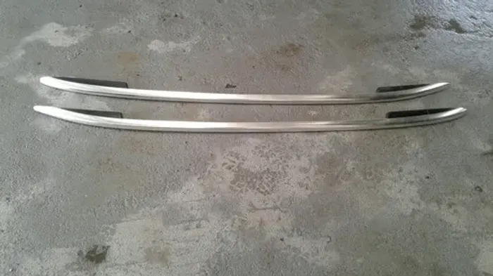 Rack De Teto Tiguan Apenas Lado Esquerdo 2010 Original  4114 Prateado